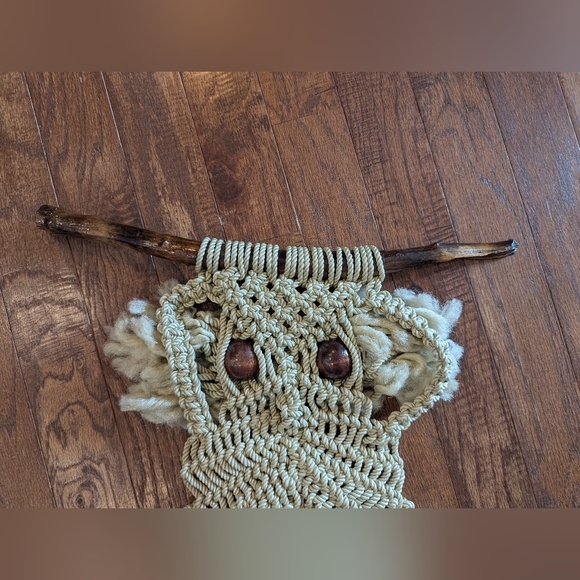 Vintage Macrame 70's Boho Owl Tapestry Wall Hanging 28' Hardwood Frame - Picture 5 of 8